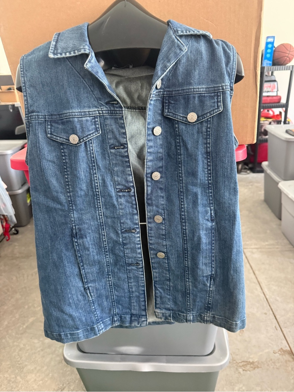 Sleeveless Denim Vest - Blue p34